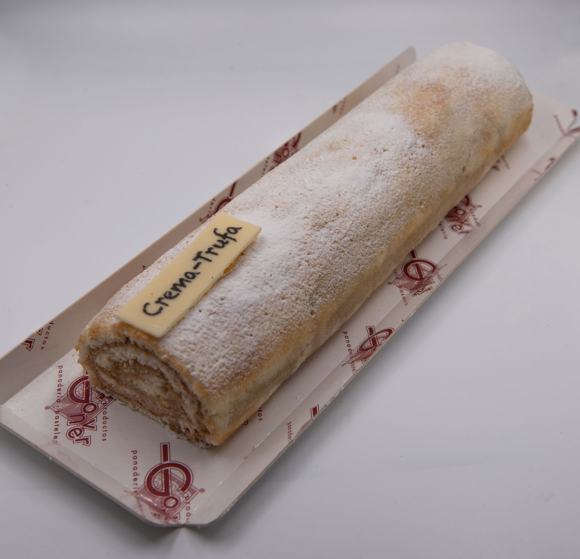 Brazo de crema y trufa
